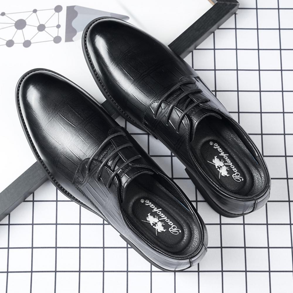 Miesten Nahkakengät Syksy Talvi Business Casual Brittiläinen Teräväkärkinen Juhlamekko Sulhasen Hääkengät Lisäämiseksi